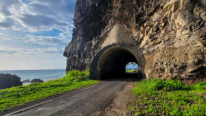 The Santa Catarina Tunnel next to the sea.