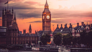 Sunset view of the Big Ben clock tower in London